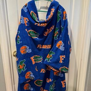 Adult UF Florida Gators orange and blue collegiate Snuggies blanket with sleeves